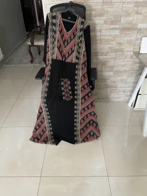 اثواب تطريز  عدد 2  صناعة سورية  قياس L  M