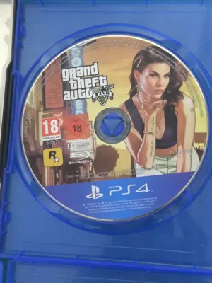 6 سيديهات بلايستيشن فور كلهم ب100 شيكل