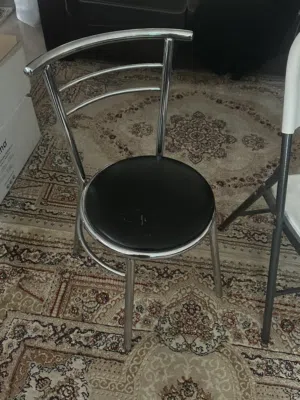 كرسي يتفتح ويقغل