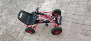 عربة اطفال من شركة جينيور اصليه