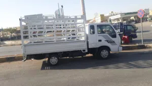 نقل عفش وجميع البضائع داخل الزرقا وعمان