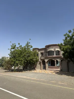 692 m2 More than 6 bedrooms Villa for Sale in Buraimi Mahdah