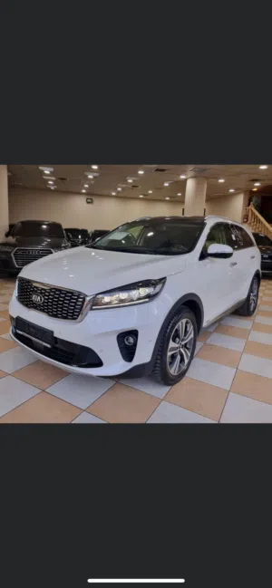 Used Kia Sorento in Hebron