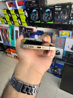 للبيع Samsung Galaxy S24 Ultra 256GB - النسخة الأمريكية