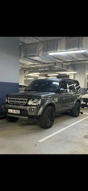 لاندروفر ديسكفري LR4 2015