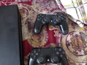 PS4 مهكر استعمال خفيف