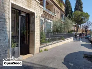 ‏٥ غرف نوم ‏.‏ حمّامين ‏.‏ 350 م٢‏2