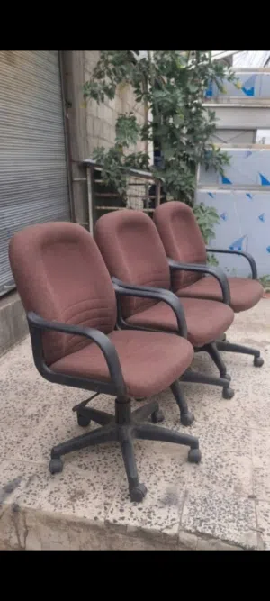 كراسي دوار وثابت مستعمل