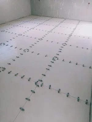 فني سيراميك 