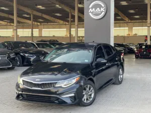 2.4L V4 / LINE ASSIST / BIG SCREEN / APPLE ANDROID AUTO / LEATHER