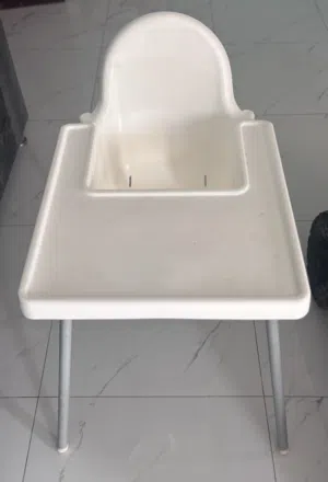 IKEA Kids' chair suitable for toddlers to eat and play—durable and anti-skid