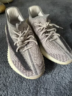 Adidas Yeezy Boost 350 V2 Static