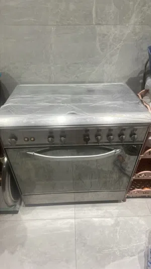 للبيع فرن شقال مافي شي في ملاحضه وحده البكره حق العين الوسطانيه خربانه تصليحها ما يكلف شي