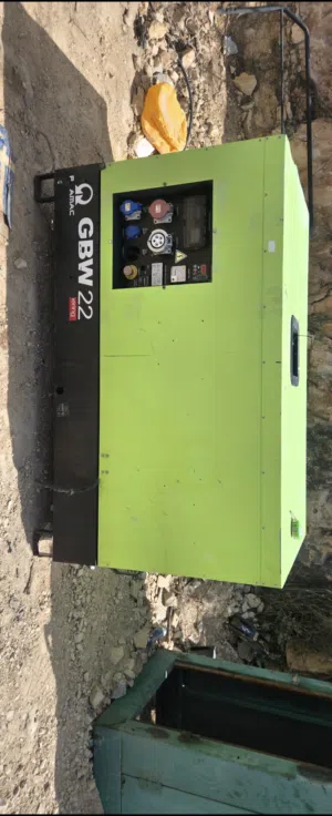 مولد كهرباء بيركنز 22kva