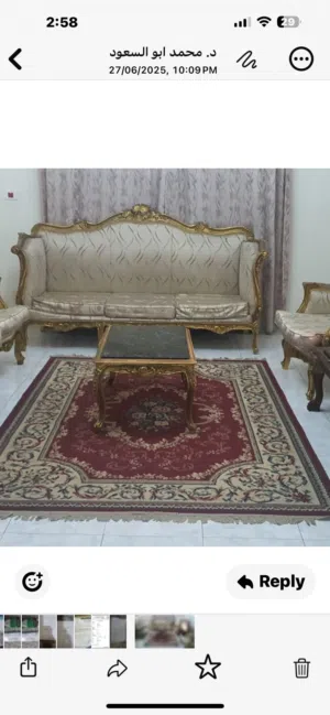 طقم صالون مدهب للبيع كنبة و4 كراسي
