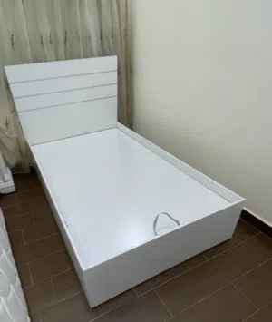 تخت بوكس تخزين مفرد ونص