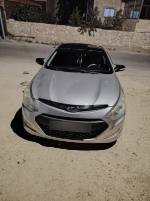 Used Hyundai Sonata in Zarqa