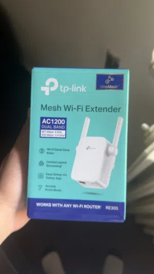 TP LINK WI-FI EXTENDER (RE 305)