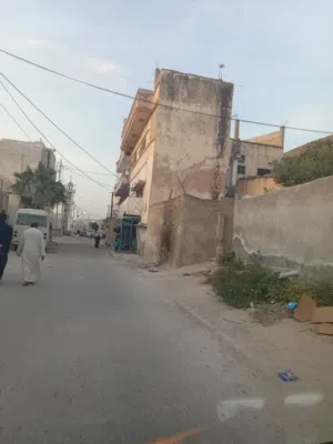 240 m2 More than 6 bedrooms Townhouse for Sale in Jordan Valley Other