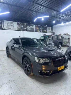 Used Chrysler 300 in Al Batinah