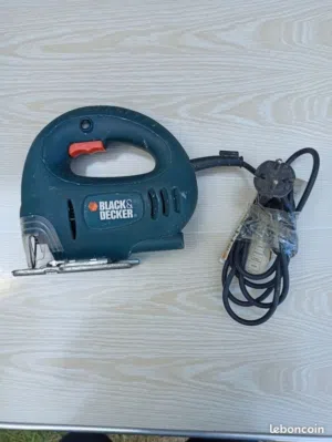 منشار كهربائي