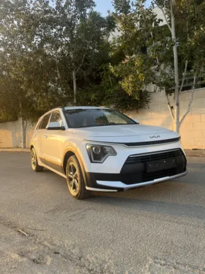 كيا نيرو هايبرد 2022