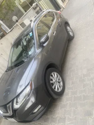 نيسان روج 2019