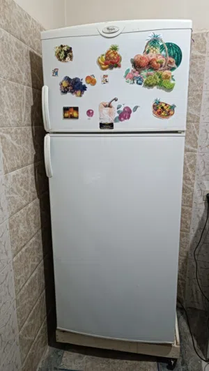 ثلاجة في حالة جيدة