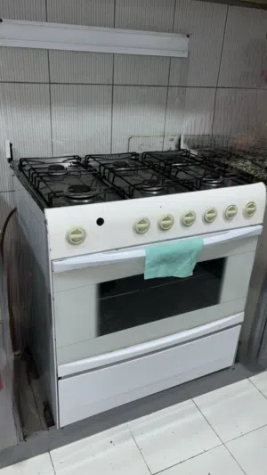 Gas cooker For sale