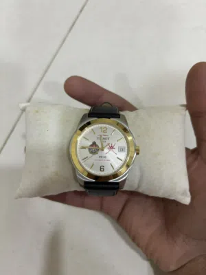 ساعات مختلفه