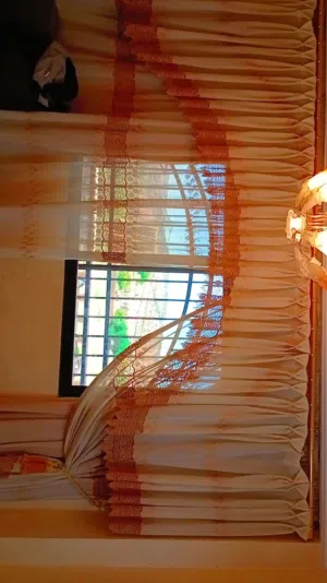 ستائر بلون البيج