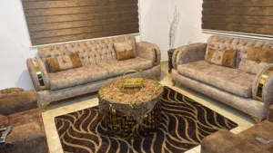 كنب لغرفة الضيوف