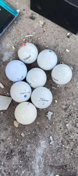 8 piece Golf Balls