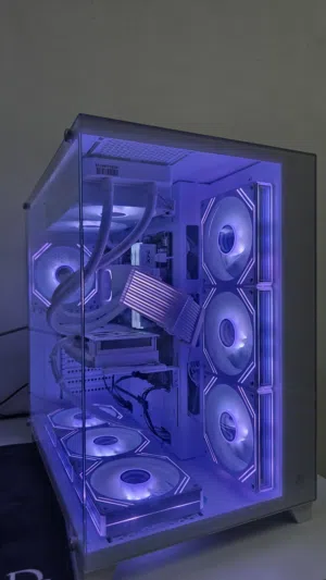 White snow Gaming PC