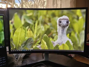 Samsung. شاشة  العاب لبيع p1080