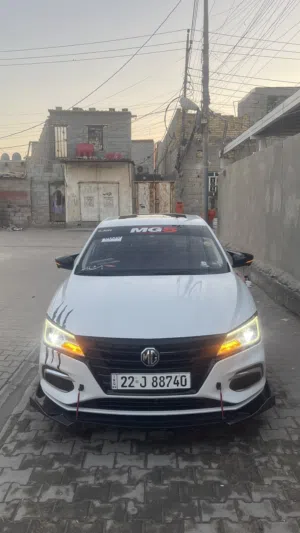 MG5 فئة LUX
