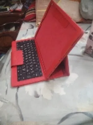 حقائب /حقائب مع كيبورد  اقرا الوصف