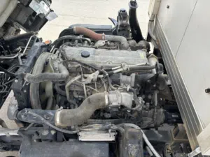شاحنة 3 طن براد للبيع مع عقد