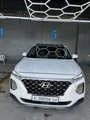 Used Hyundai Santa Fe in Tripoli