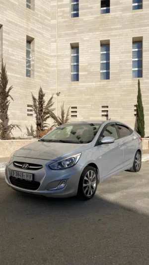 Hyundai accent 2017