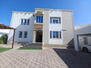 454 m2 More than 6 bedrooms Townhouse for Sale in Al Dakhiliya Sumail