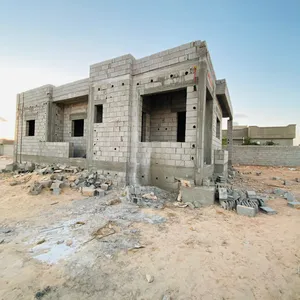 165 m2 2 Bedrooms Townhouse for Sale in Sirte Qasr Abu Hadi