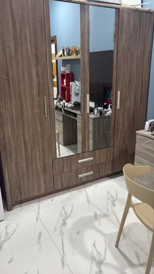 BEDROOM WARDROBE