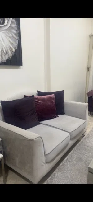 اثاث بيت بحالة جيده جدا للبيع