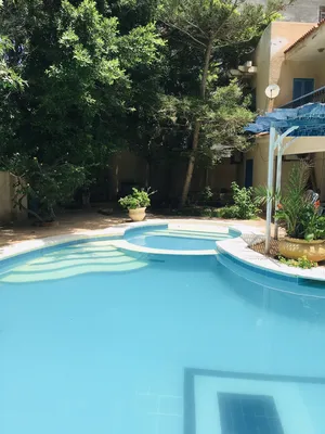 5 Bedrooms . Furnished . Daily2