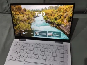 HP Pavilion x360 14-ek  i5 12th Gen  8GB RAM  512GB SSD  Touchscreen