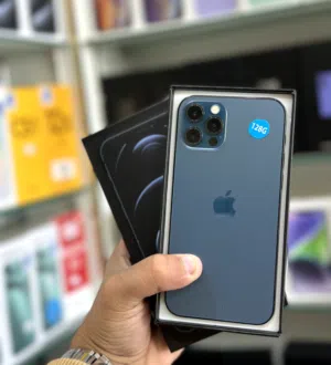عرض خااص : iPhone 12 pro 128gb هاتف بحالة الوكالة بدون شموخ أو مشاكل مع ضمان و ملحقات و بأقل سعر