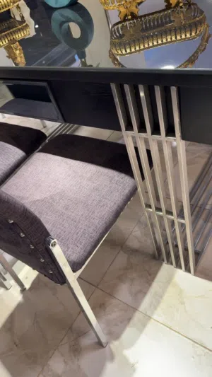 غرفة طاولت سفرة