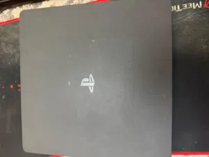 playstation 4 slim