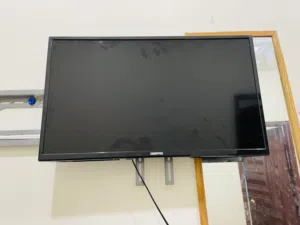 Geepas SMART LED TV 32 inch